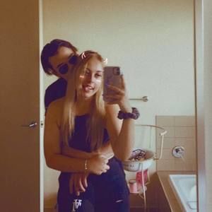 Meet your Posher, Ashleigh